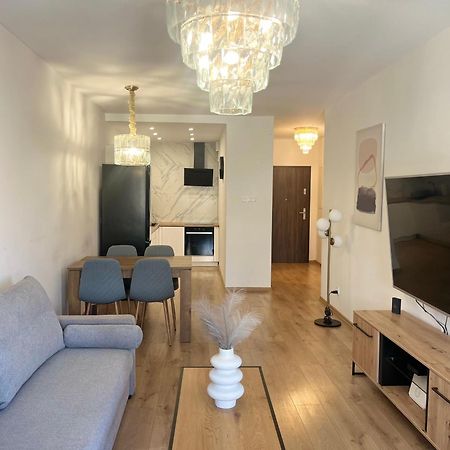 Zlote Apartamenty 58 Legnica Dış mekan fotoğraf
